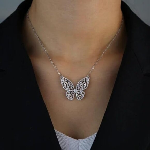 Rachel Zoe Silver Butterfly Pendant Necklace - Picture 1 of 4